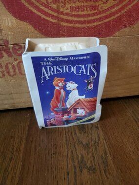 Walt Disney Masterpiece Collection THE ARISTOCATS McDonalds Happy Meal Toy 1995